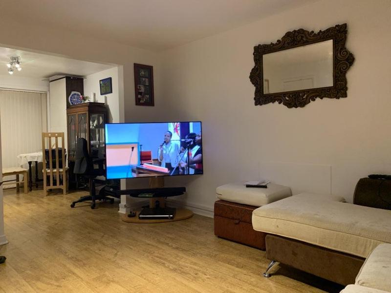 75Ers Private Room Cheltenham Esterno foto